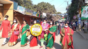 নওগাঁয় গভীর শ্রদ্ধা ও ভালোবাসায় হানাদার মুক্ত দিবস পালন