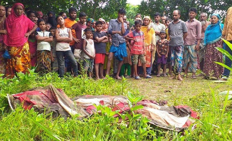 তিতাসে মহিলার রহস্যজনক লাশ উদ্ধার