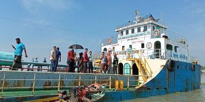 ঝালকাঠির সুগন্ধা নদীতে তেলবাহী জাহাজে বিষ্ফোরন নিহত ২, দগ্ধ ১০